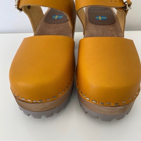 New MIA Abba Swedish Wooden Clogs from Free People, Mustard 38 - Picture 3 of 7